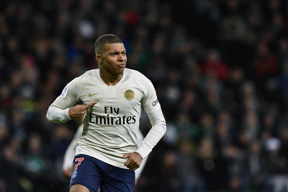 帝王蟹徒具噱头,并非满足学生多元化需求丨九派时评